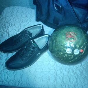 Men's Bowling Set ( Bag,Ball, Shoes)